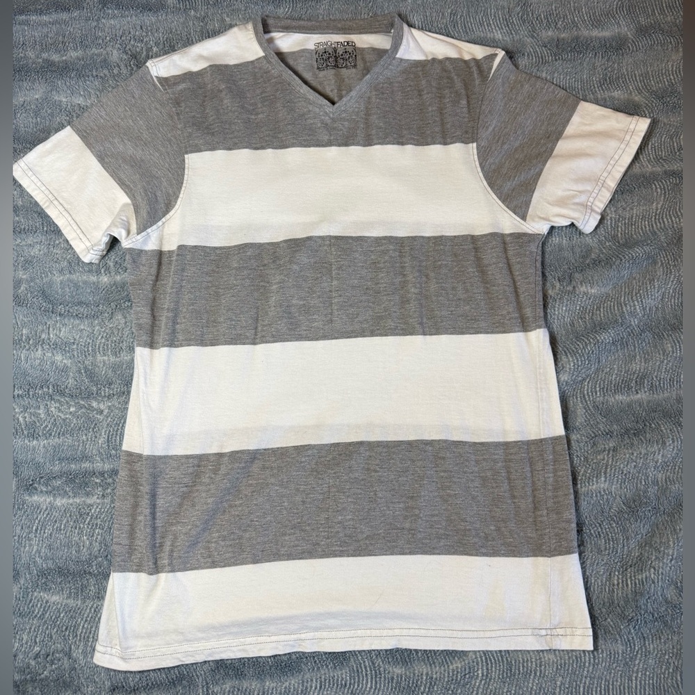 Straight Faded Men’s Grey & White Bold Striped V-Neck T-Shirt - Size 2XL